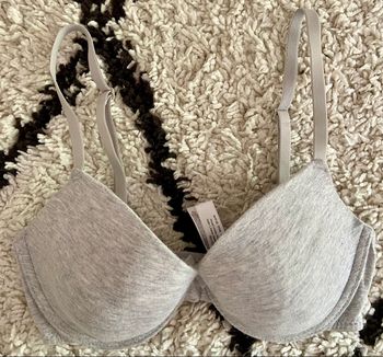 Soutien gorge couleur gris taille 85d