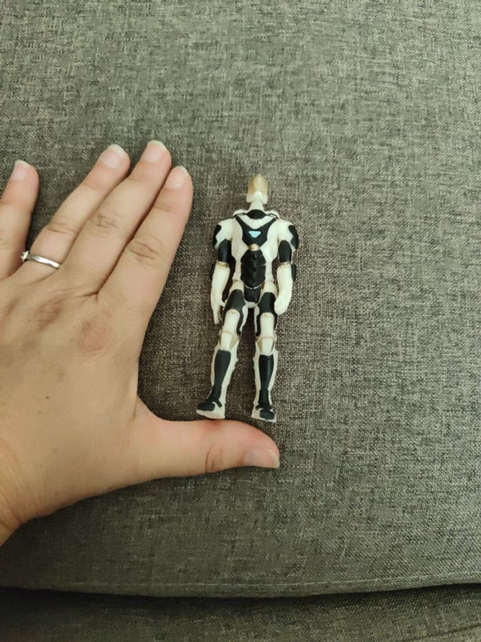 Figurine #3 - photo numéro 2