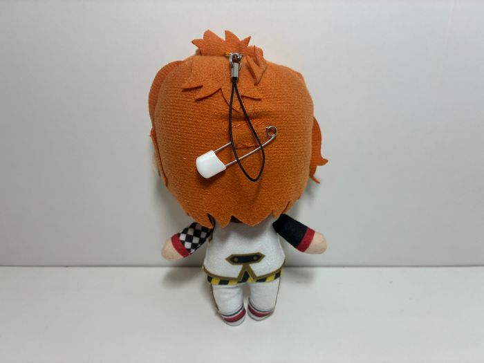Twisted Wonderland Cater Diamond Peluche - photo numéro 2