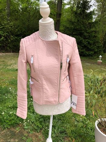 Blouson Zara en simili cuir neuve taille M