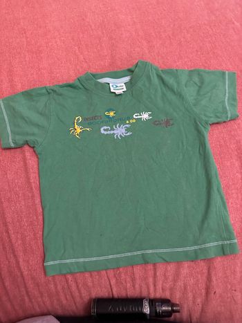 T-shirt taille 2 ans