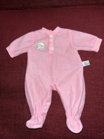 Vêtements pour poupée / poupon