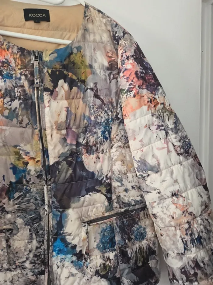 Veste doudoune effet matelassée femme fleuris TBE taille L kocca - photo numéro 4