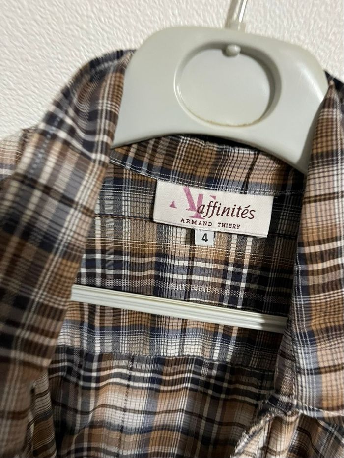 Très belle chemise à longue manche pour femme - photo numéro 2