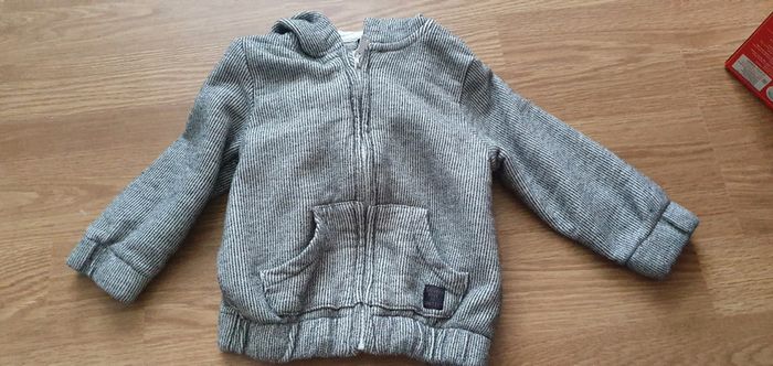 Sweat capuche 18 mois kiabi