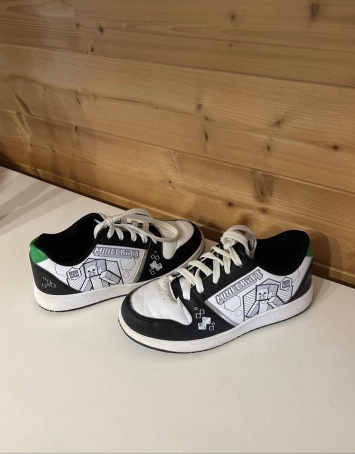 Baskets Minecraft garçon taille 33 excellent état
