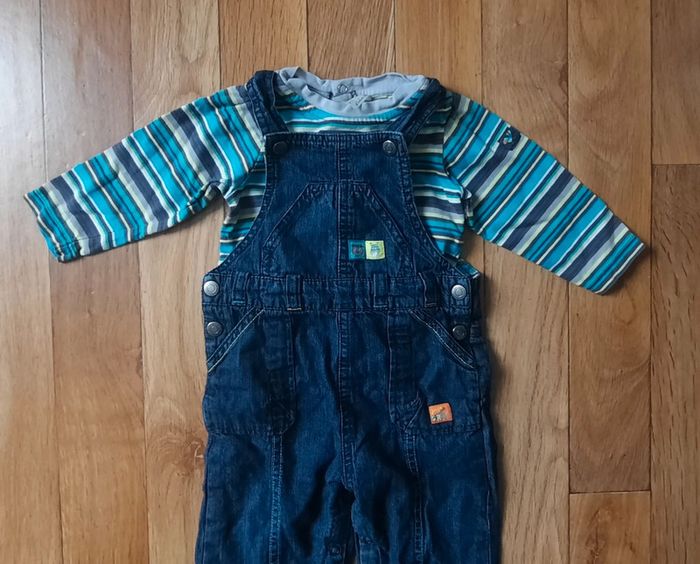 Ensemble salopette et t shirt manches longues 12 mois - photo numéro 2