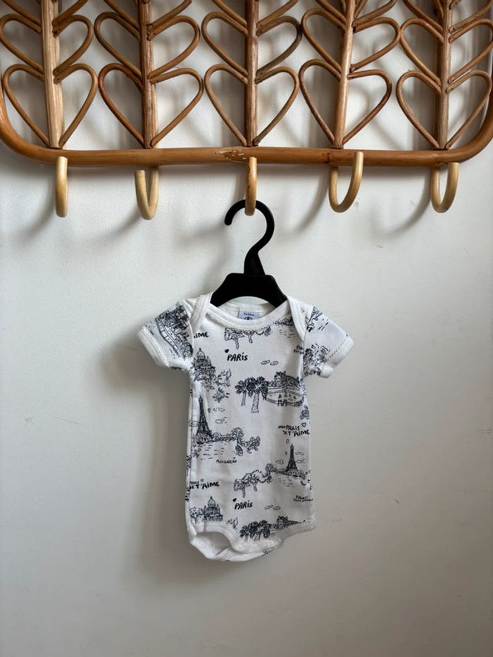 Lot 2 bodies Paris et cœur manches courtes Petit Bateau 3 mois - photo numéro 7