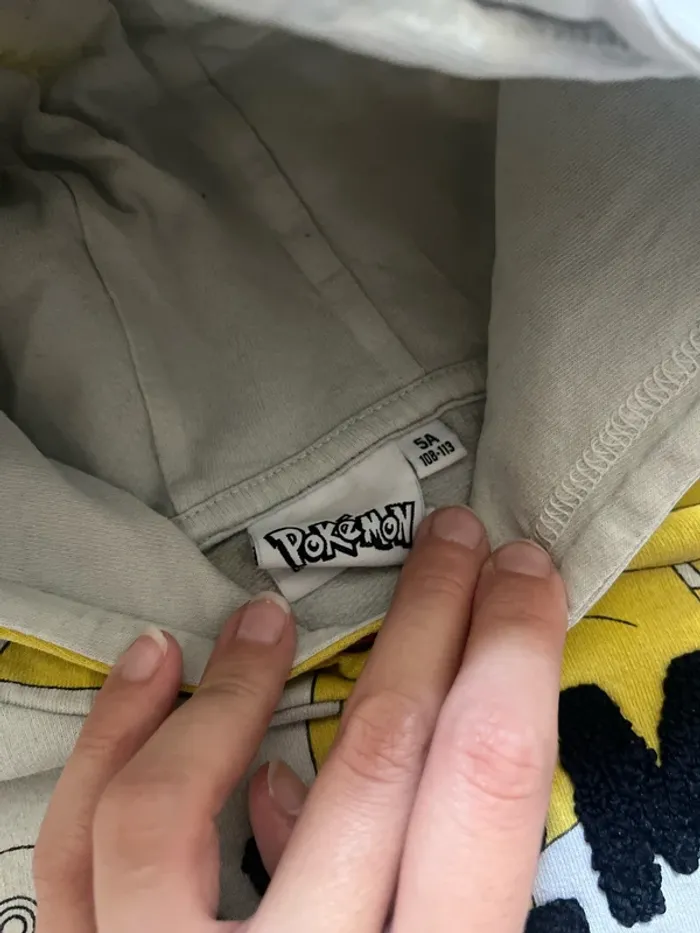 Pull pikachu - photo numéro 4