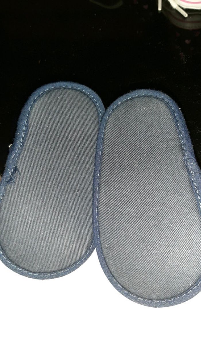 Chaussure 6/9 mois (18/19) - photo numéro 2