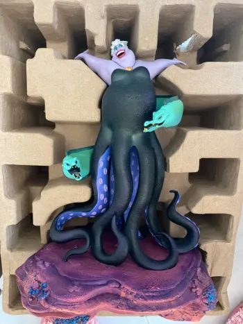Figurine disney ursula