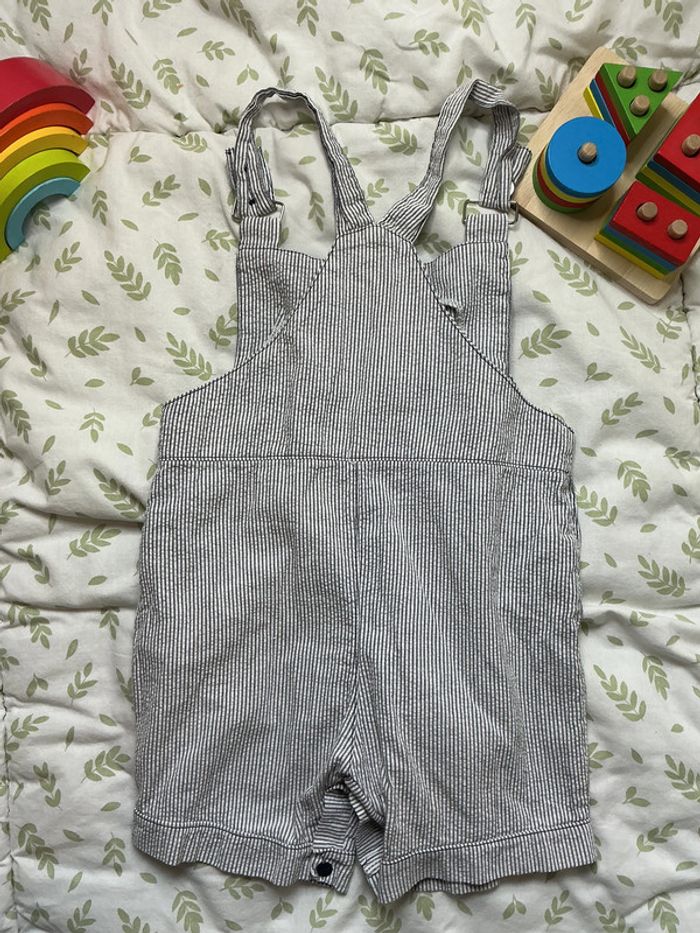 salopette short légère rayé gris et blanc 18/24 mois pressions entre les jambes 1.2.3 go - photo numéro 6