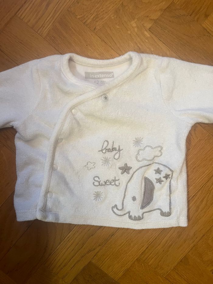 Gilet blanc croisé à pressions 3 mois - photo numéro 3