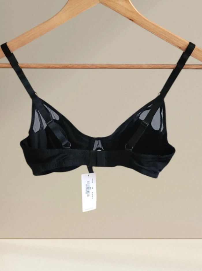 Soutien-gorge Huit 85C - photo numéro 3