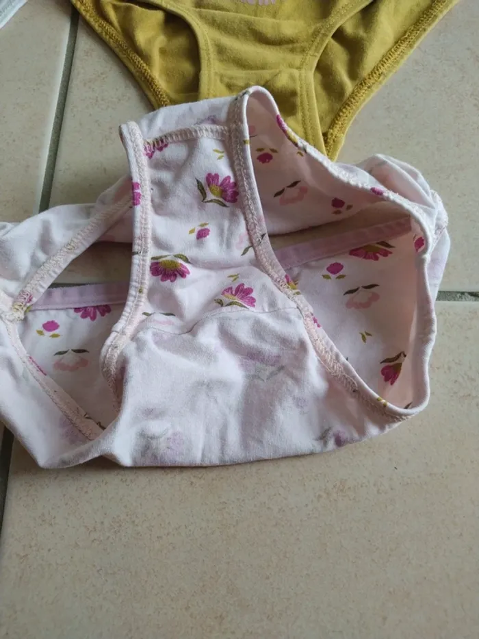 Lot de 4 slips culottes taille 5 ans marque tape à l'oeil - photo numéro 6