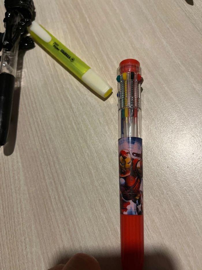 Lot stylos - photo numéro 10