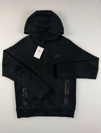 Ensemble Nike tech noir 