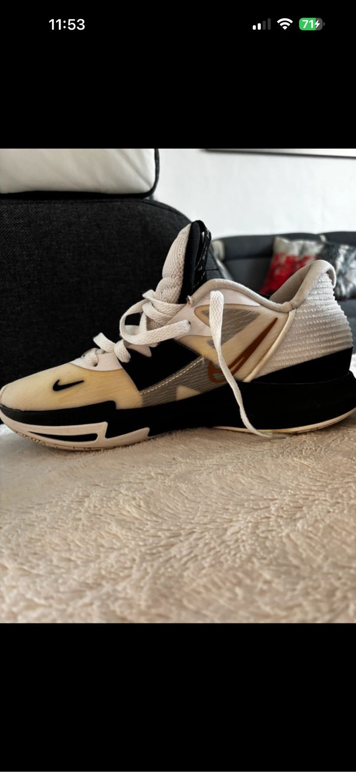Nike Kyrie - photo numéro 4