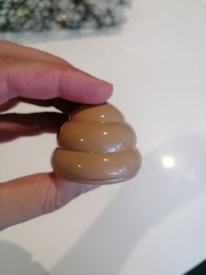 Taille crayon crotte 💩 - photo numéro 3