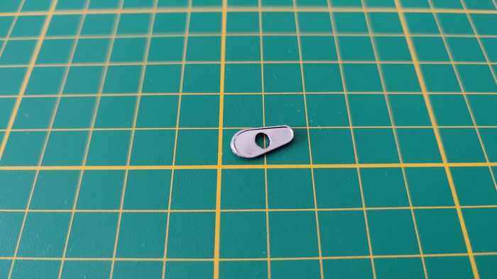 Base de rétroviseur droit 88D n°88 pièce détachée Porsche 911 Carrera RS 2.7 1/8 1/8ème Altaya #B37 - photo numéro 2
