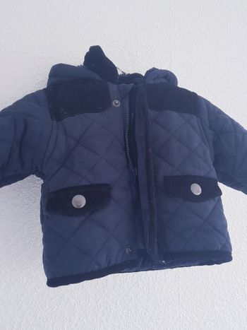 Kiabi - Veste / manteau à capuche - Intérieur fourré aspect mouton