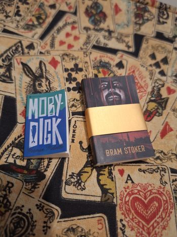 Mini livre Dracula Luxury + Moby Dick