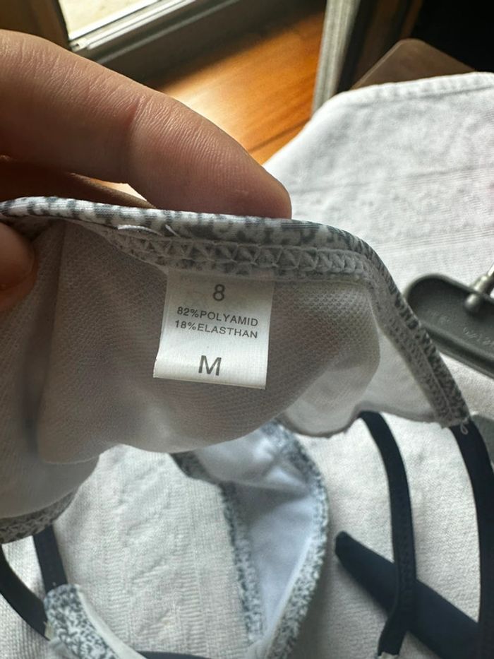 Maillot de bain 2 pièces bleu et blanc – Shein 🌸 - photo numéro 11