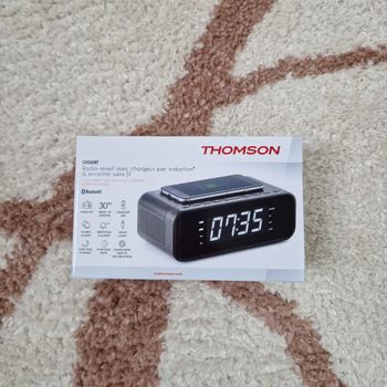 Radio réveil avec chargeur et bluetooth Thomson
