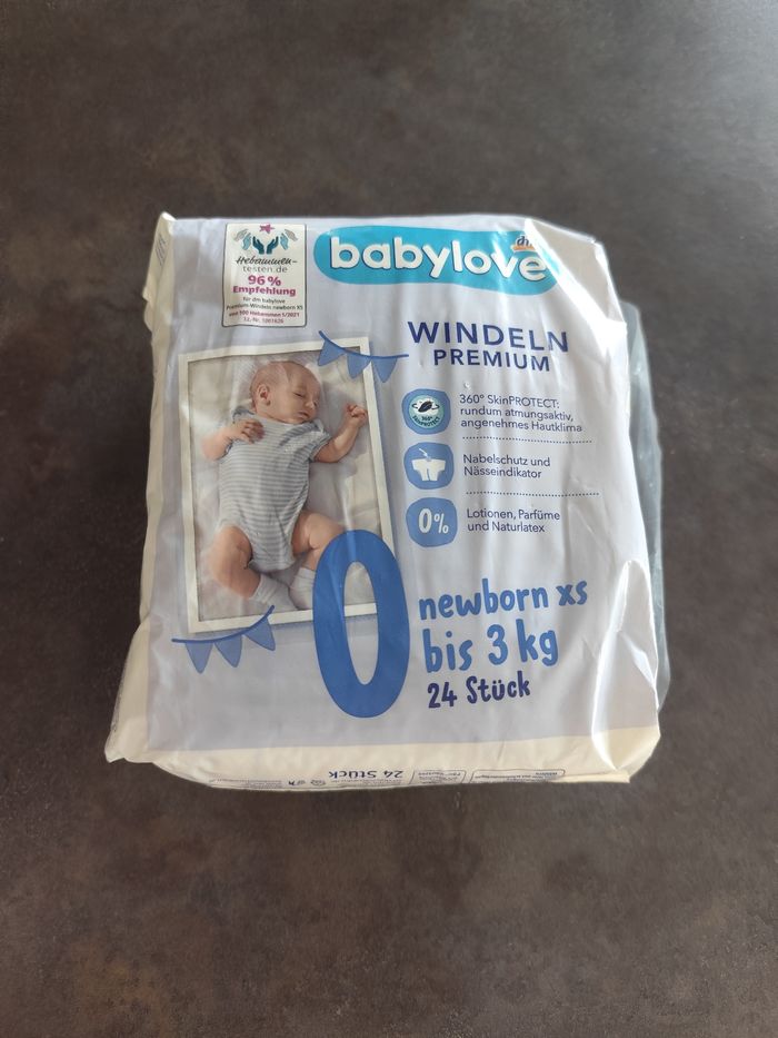 Paquet de 24 couches babylove taille 0