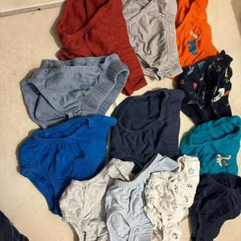 12 slips garçon 2/3 ans