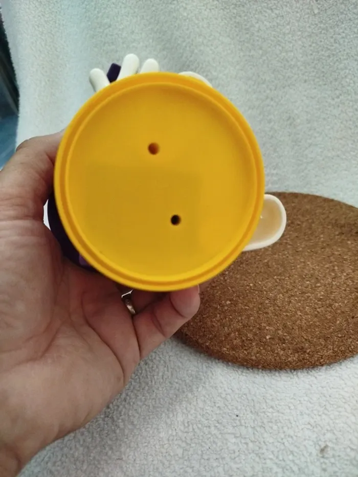 Figurine M&M's rouge - photo numéro 5