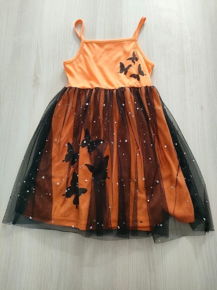 Robe 130 cm - photo numéro 2