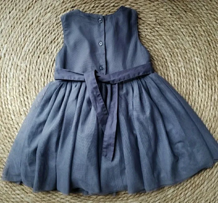 Robe de soirée a sequin 18mois - photo numéro 4
