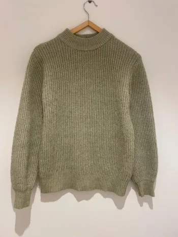 Pull vert pastel en maille