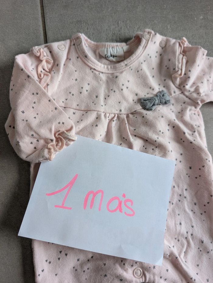 Pyjama fin - photo numéro 2