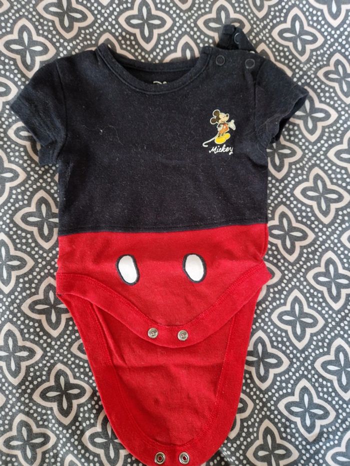 Bodie manches courtes 1 mois Mickey