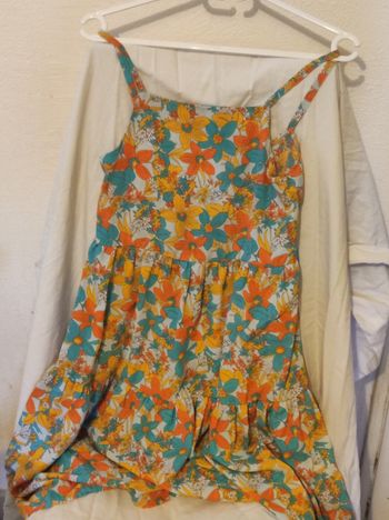 Robe bretelles