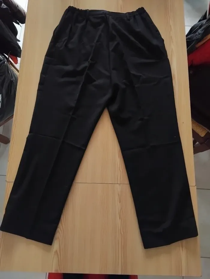 Pantalon 🔄 - photo numéro 7