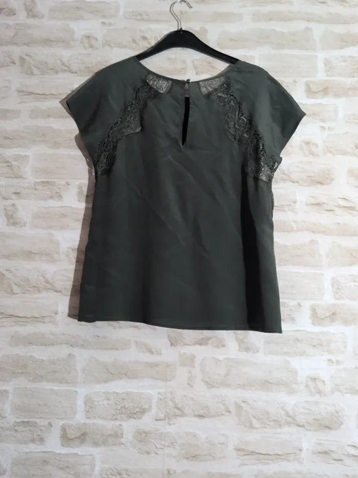 T-shirt vert dentelle – Princesse Tam.Tam – Taille 36 – Neuf avec étiquette - photo numéro 4
