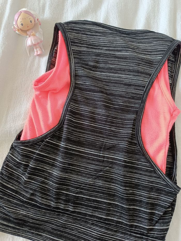 T-shirt Hollister - photo numéro 3