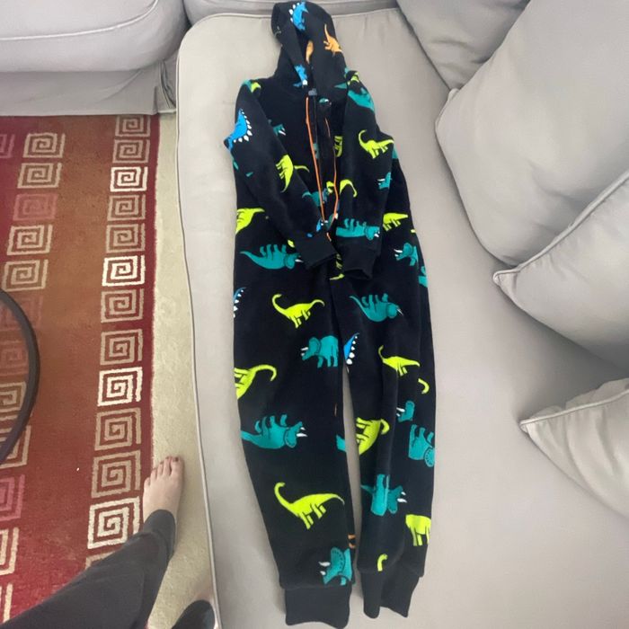 Vend  grenouillère dinosaure