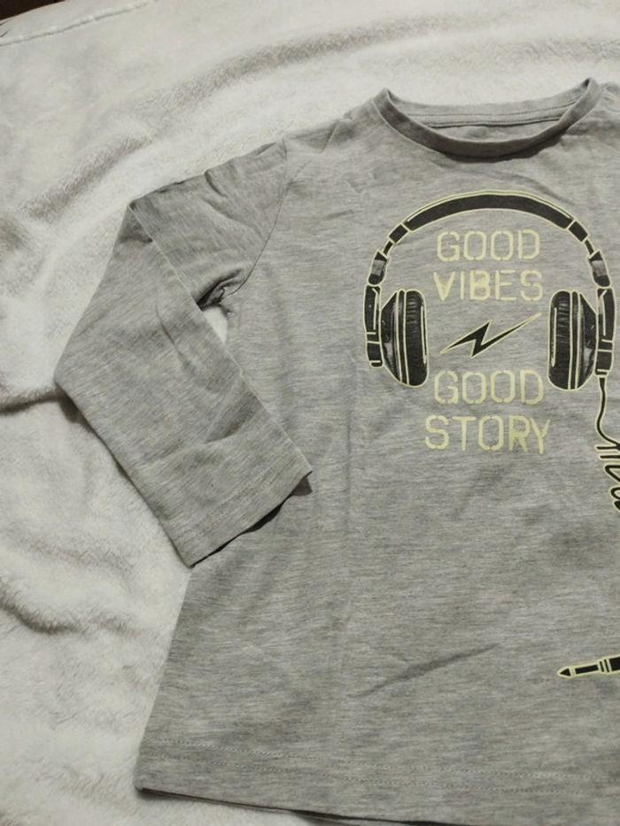 T-shirt manches longues gris 5 ans - photo numéro 3