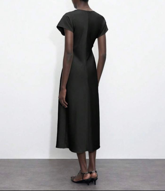 robe élégante - photo numéro 4