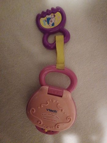 Petit jouet pour bébé