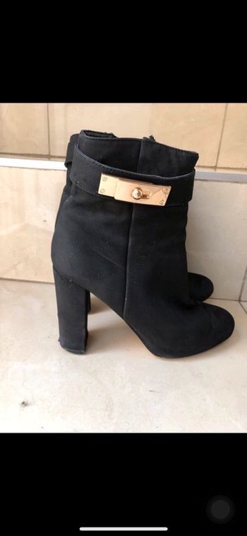 Bottines noires T37 sisley