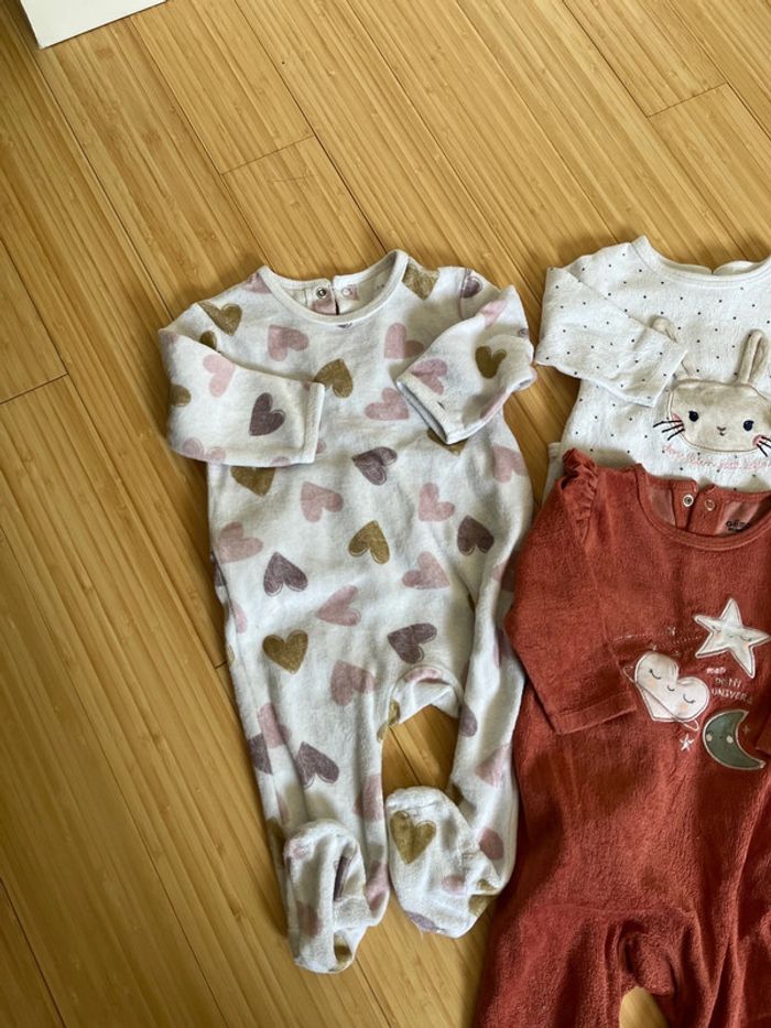 Lot de 5 pyjamas - photo numéro 4