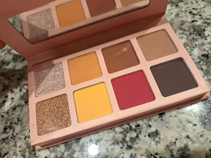 Revolution : palette soph x : mini Spice (neuve) - photo numéro 4