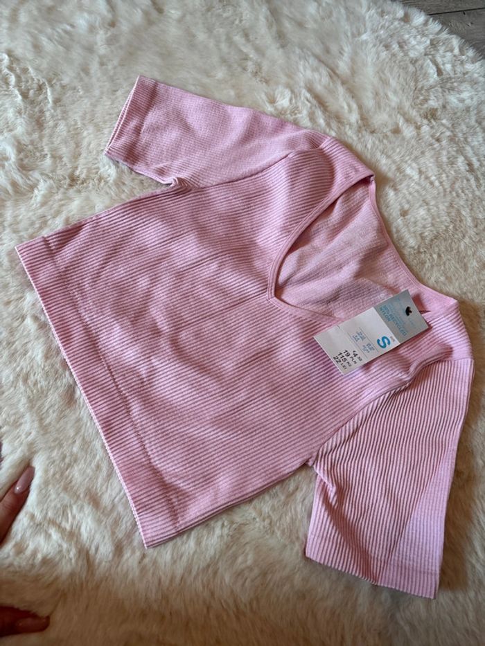 T-shirt crop top rose Primark - photo numéro 4