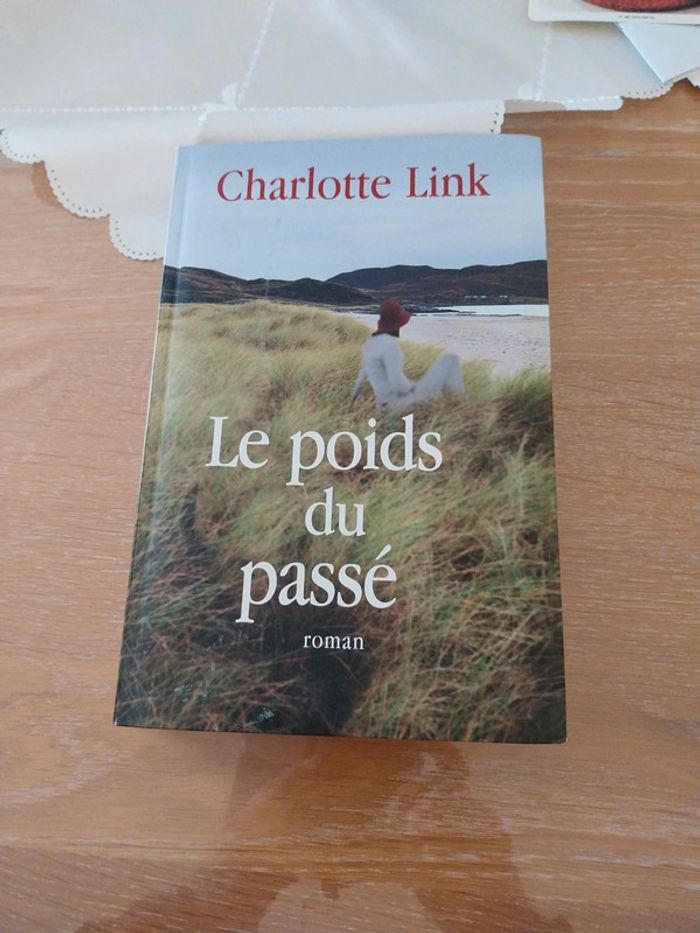 Le poids du passé de Charlotte Link