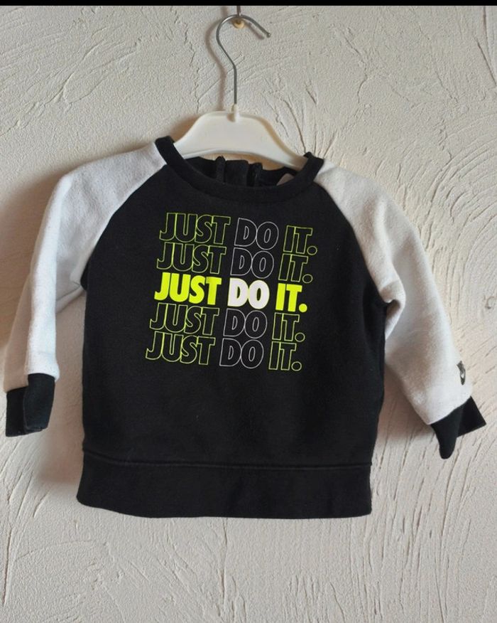 Sweat Nike